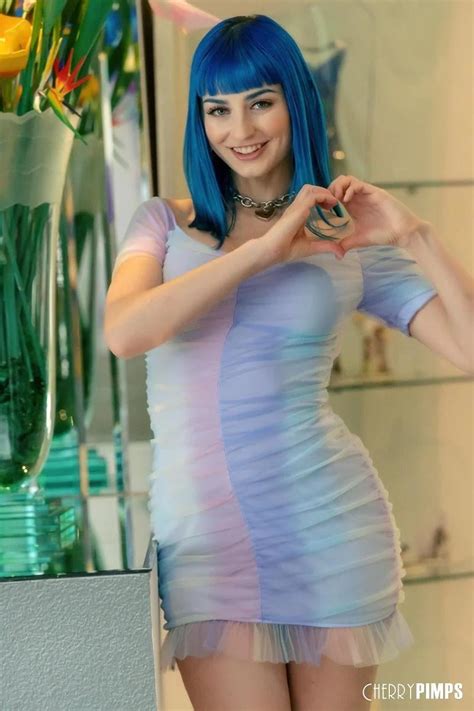 Jewelz Blu .